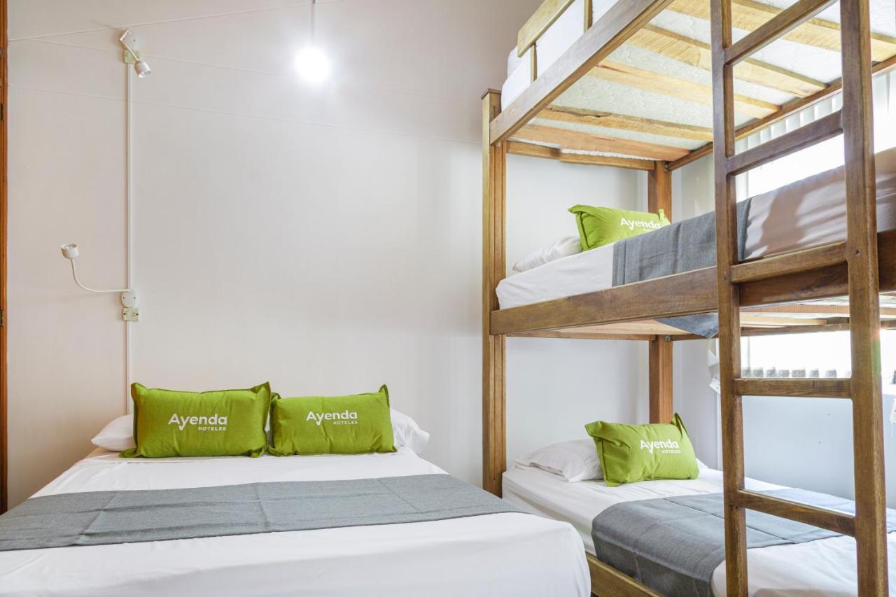 Hotel Boutique Laureles Home - Ayenda 1258 (Adults Only) Медельїн Екстер'єр фото