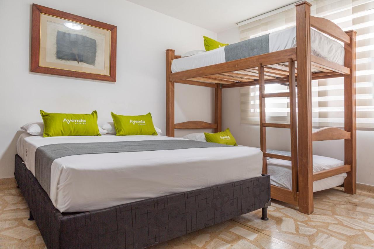 Hotel Boutique Laureles Home - Ayenda 1258 (Adults Only) Медельїн Екстер'єр фото