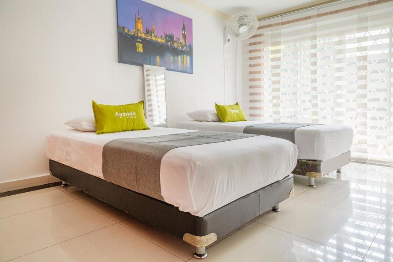 Hotel Boutique Laureles Home - Ayenda 1258 (Adults Only) Медельїн Екстер'єр фото